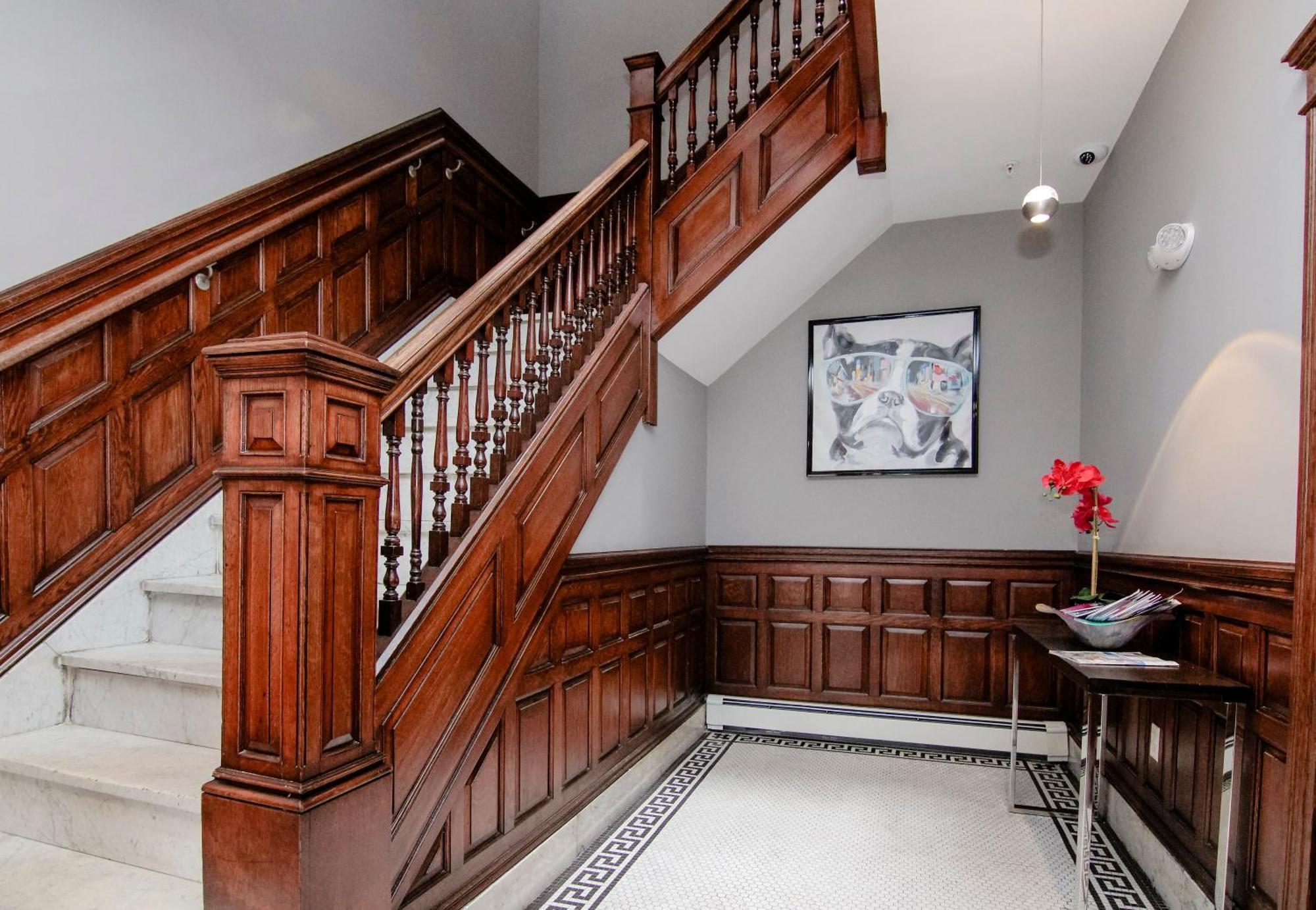 A Stylish Stay W/ A Queen Bed, Heated Floors.. #15 Brookline Exterior foto